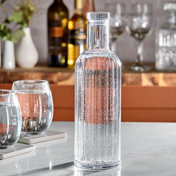 Hot transparent 650ml vodka glass liquor bottle